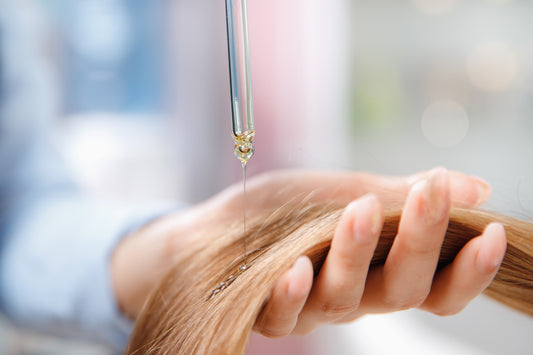 Vitamin E Oil for Hair: 7 Healthy Benefits