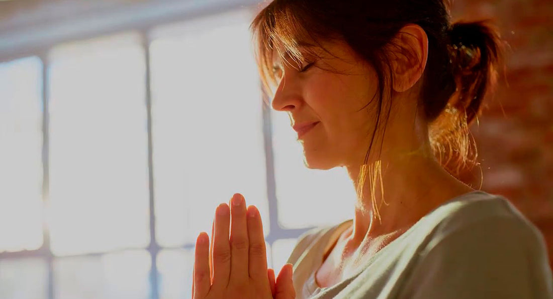 Feeling Stressed? Here’s How it Affects Your Aging Hair